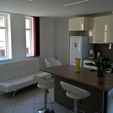 Kazinczy Apartment Kecskemet Luaran gambar