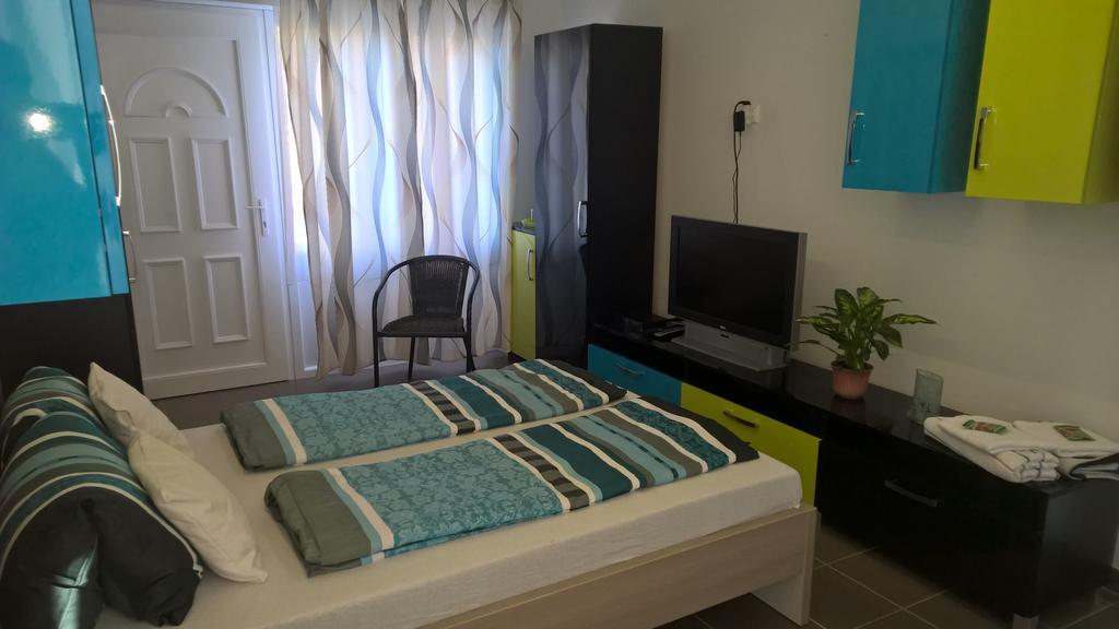 Kazinczy Apartment Kecskemet Bilik gambar