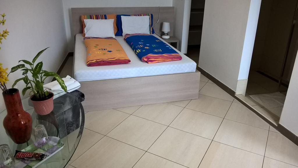 Kazinczy Apartment Kecskemet Bilik gambar