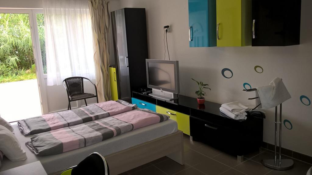 Kazinczy Apartment Kecskemet Bilik gambar